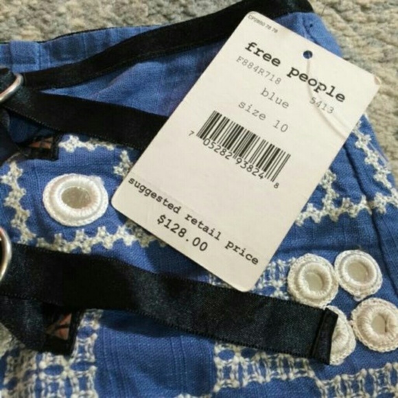 NWT FREE PEOPLE Blue White Mirror‎ Embroidered Wrap - Picture 2 of 3